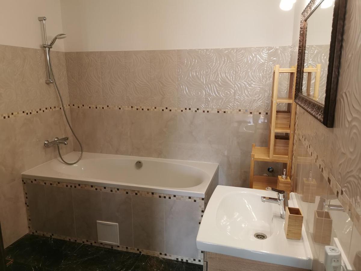 Saulelydzio Apartamentai * Palanga
